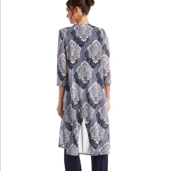 Occasion mother of the bride or groom beautiful outfit. Plus set - Picture 3 of 8